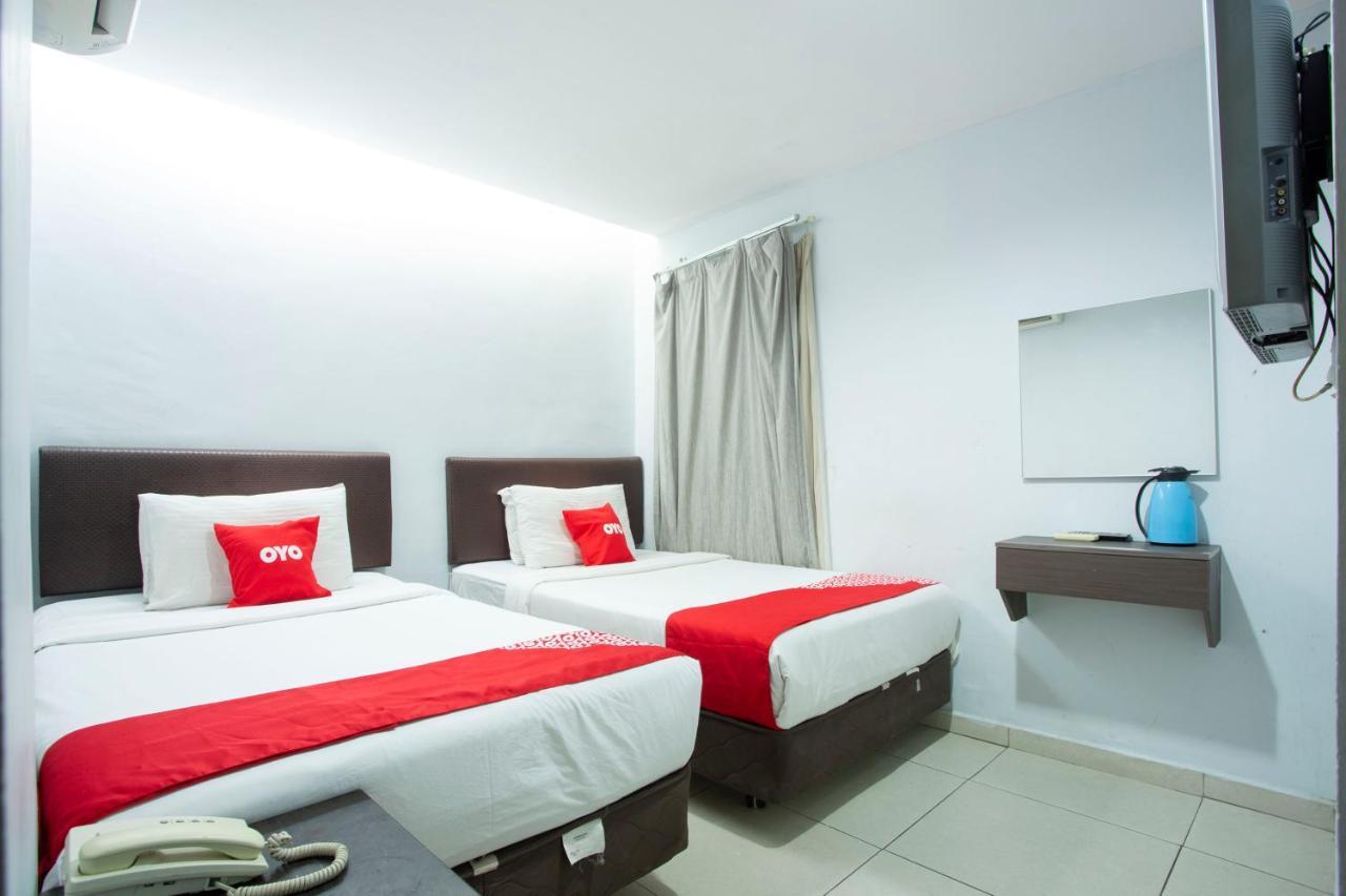 Oyo 90030 Hotel Al Jafs Kuala Lumpur Exterior foto
