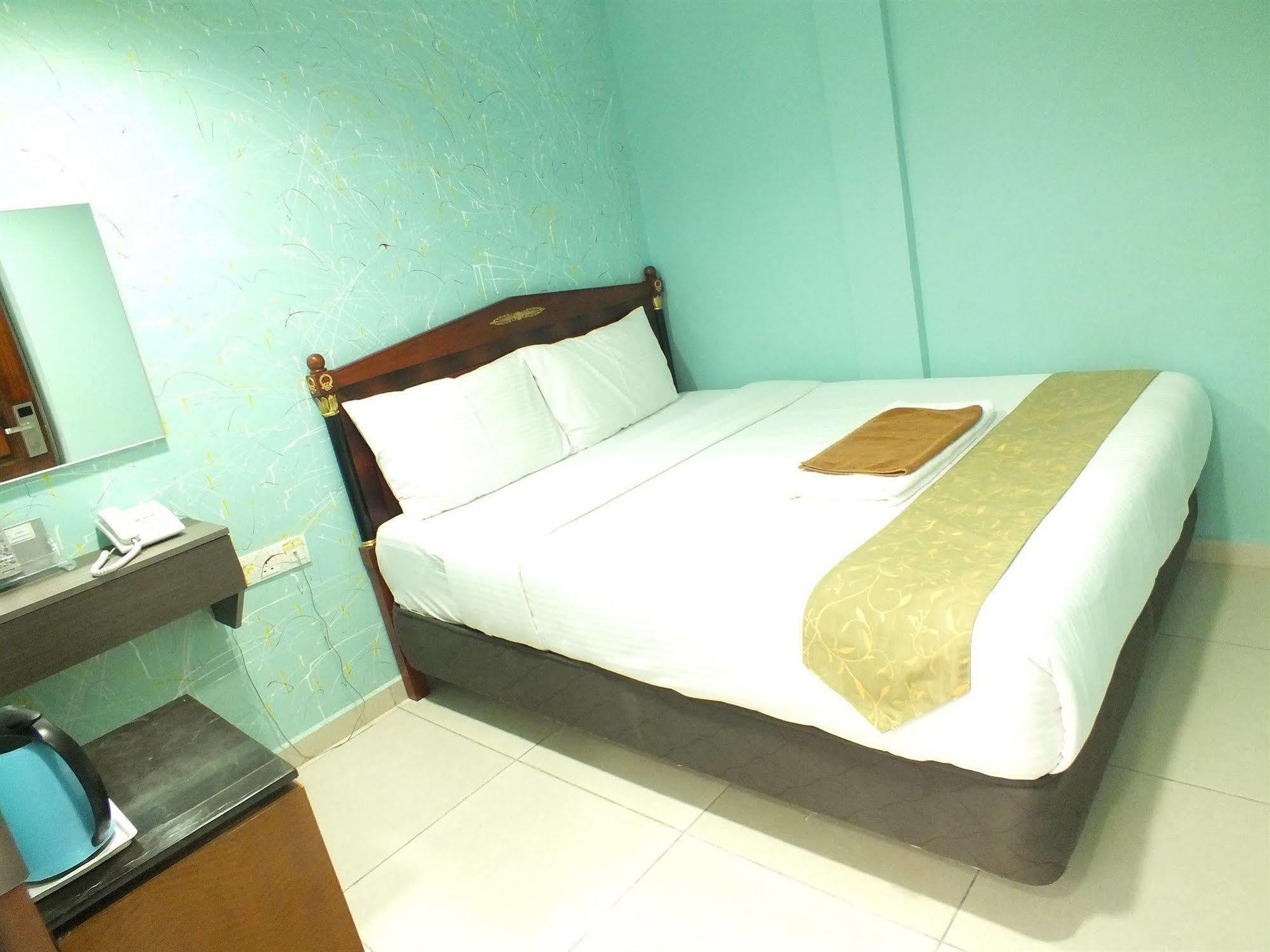 Oyo 90030 Hotel Al Jafs Kuala Lumpur Exterior foto